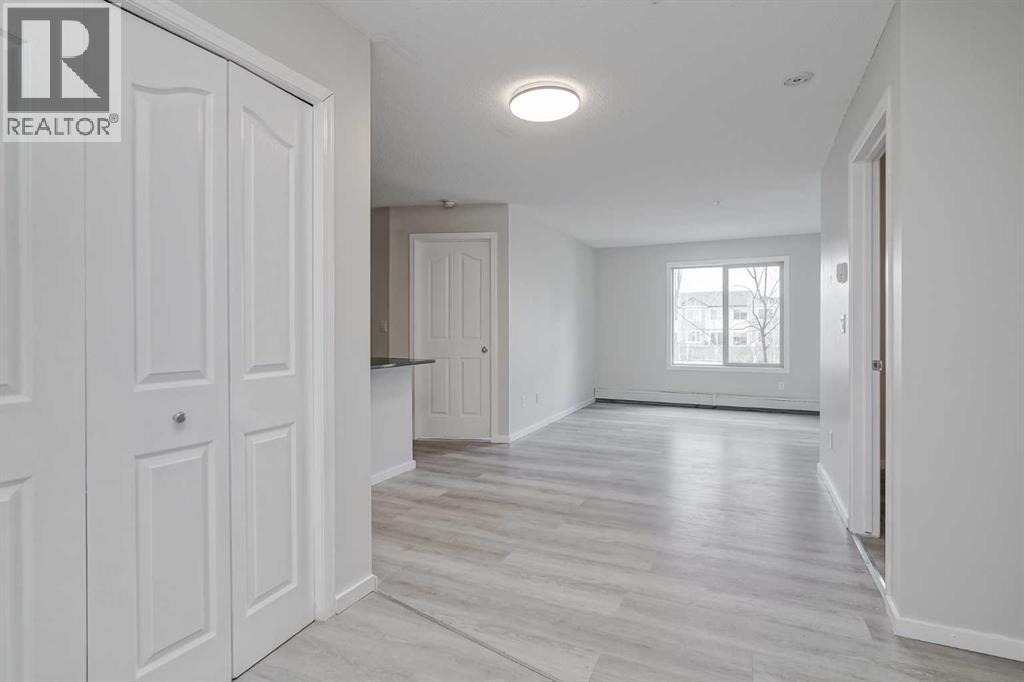 208, 355 Taralake Way NE