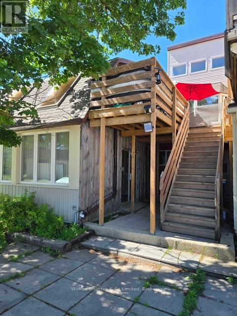 325 10TH STREET