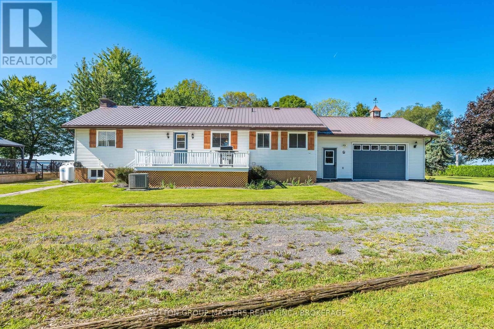 175 PLEASURE PT. LANE