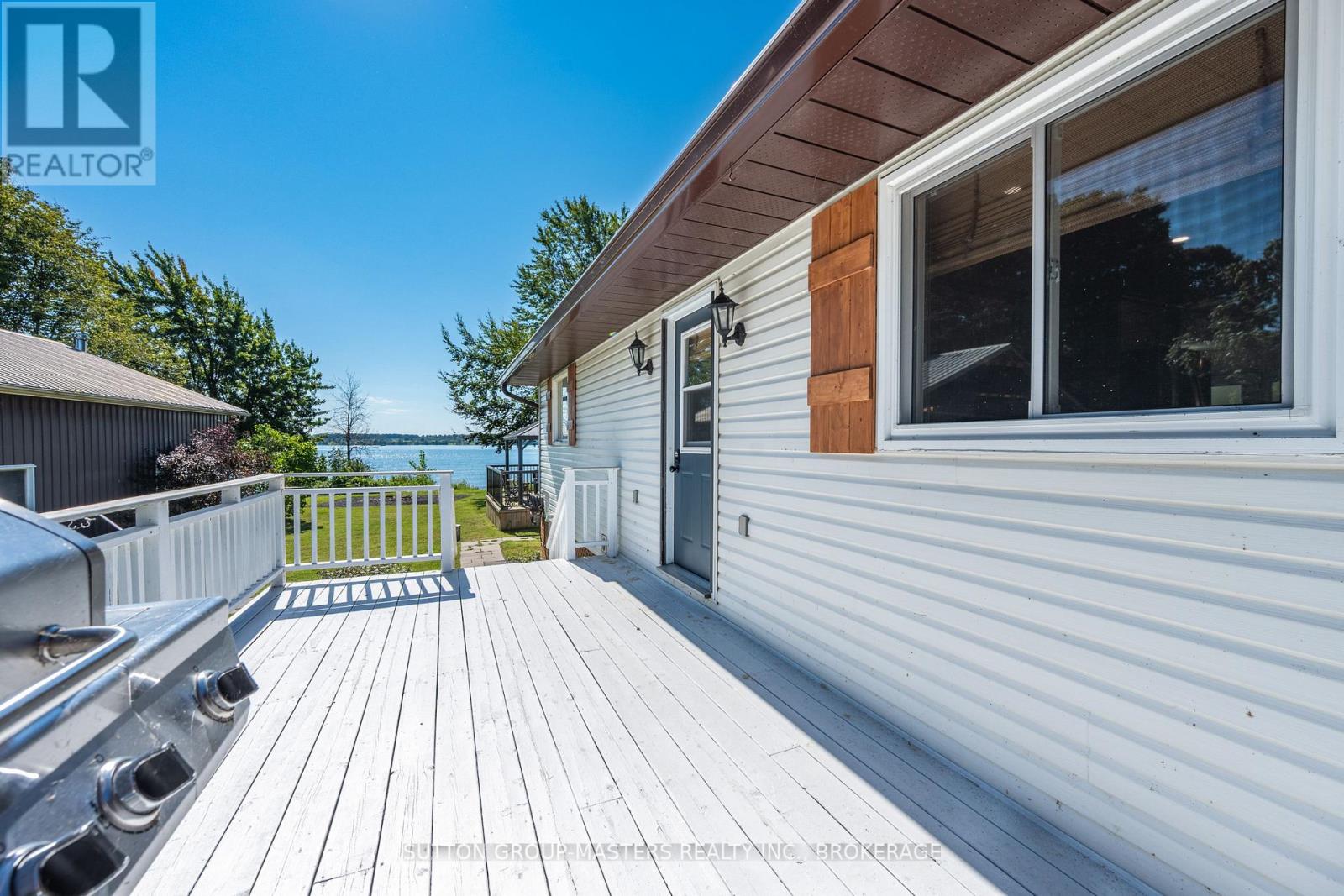 175 PLEASURE PT. LANE