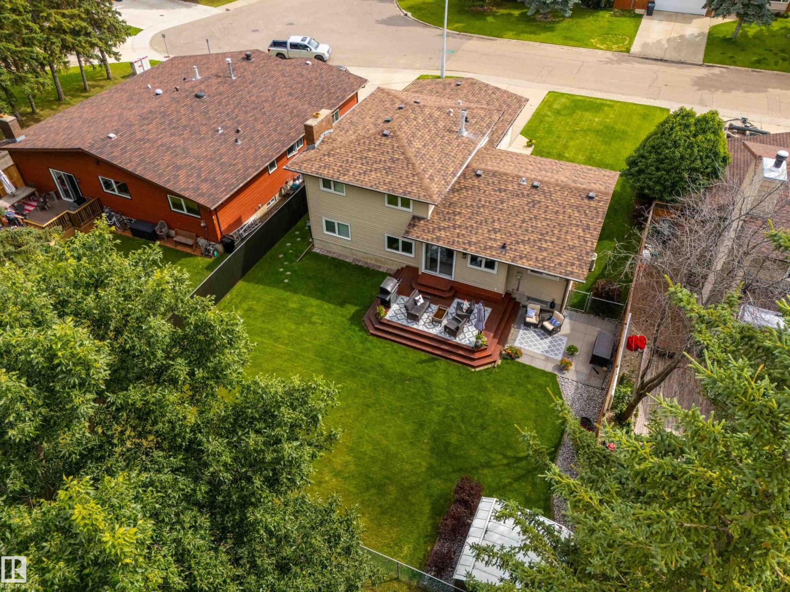 94 MARLBORO DR