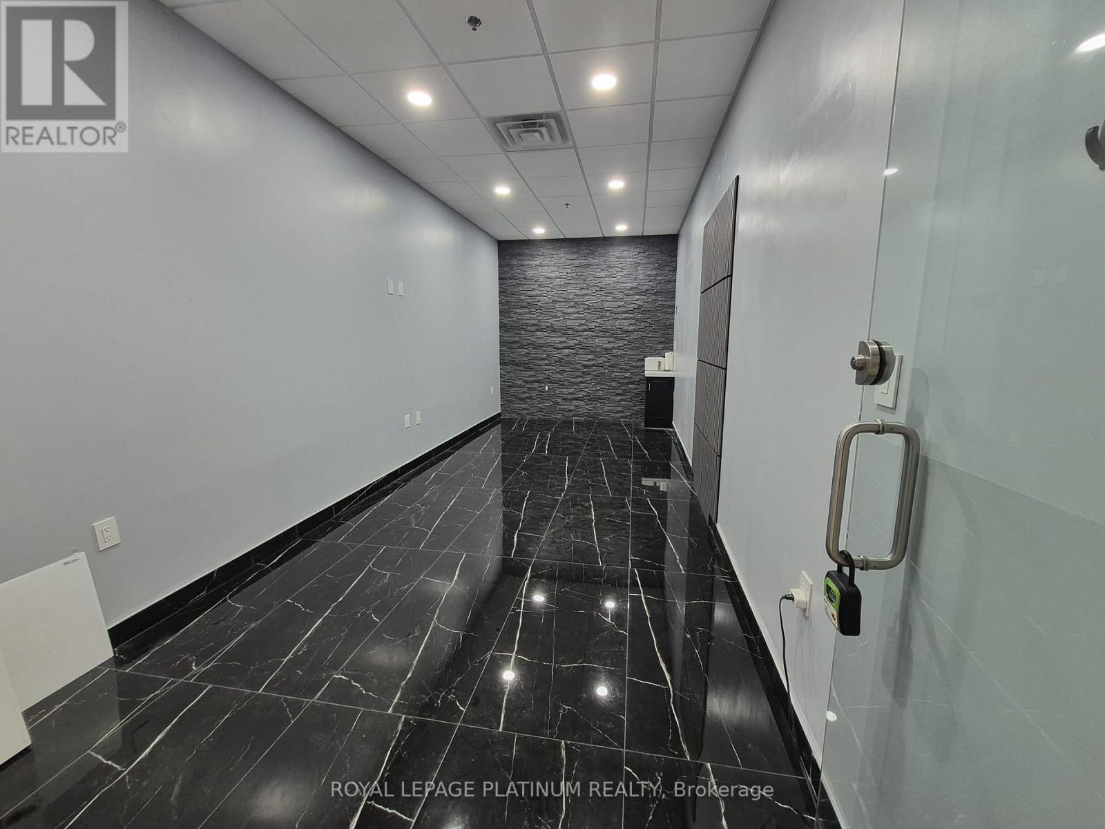 1C29 - 7215 GOREWAY DRIVE
