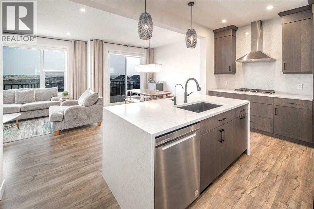 75 Calhoun Hill NE