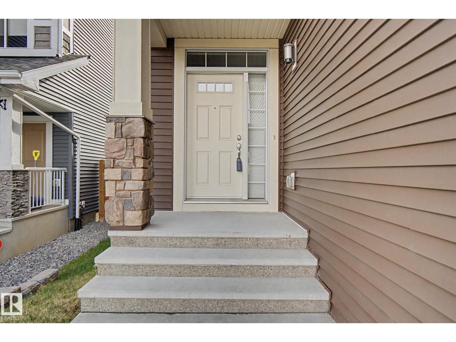 2233 56 ST SW