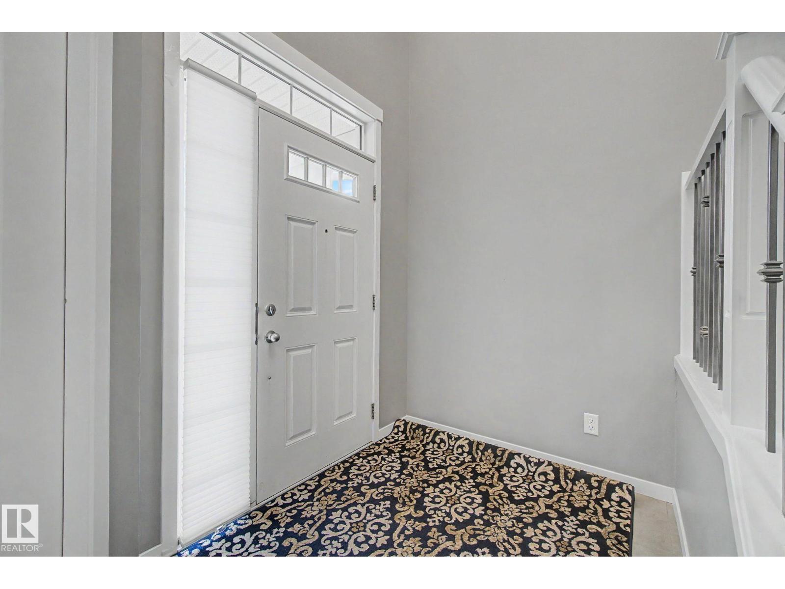 2233 56 ST SW