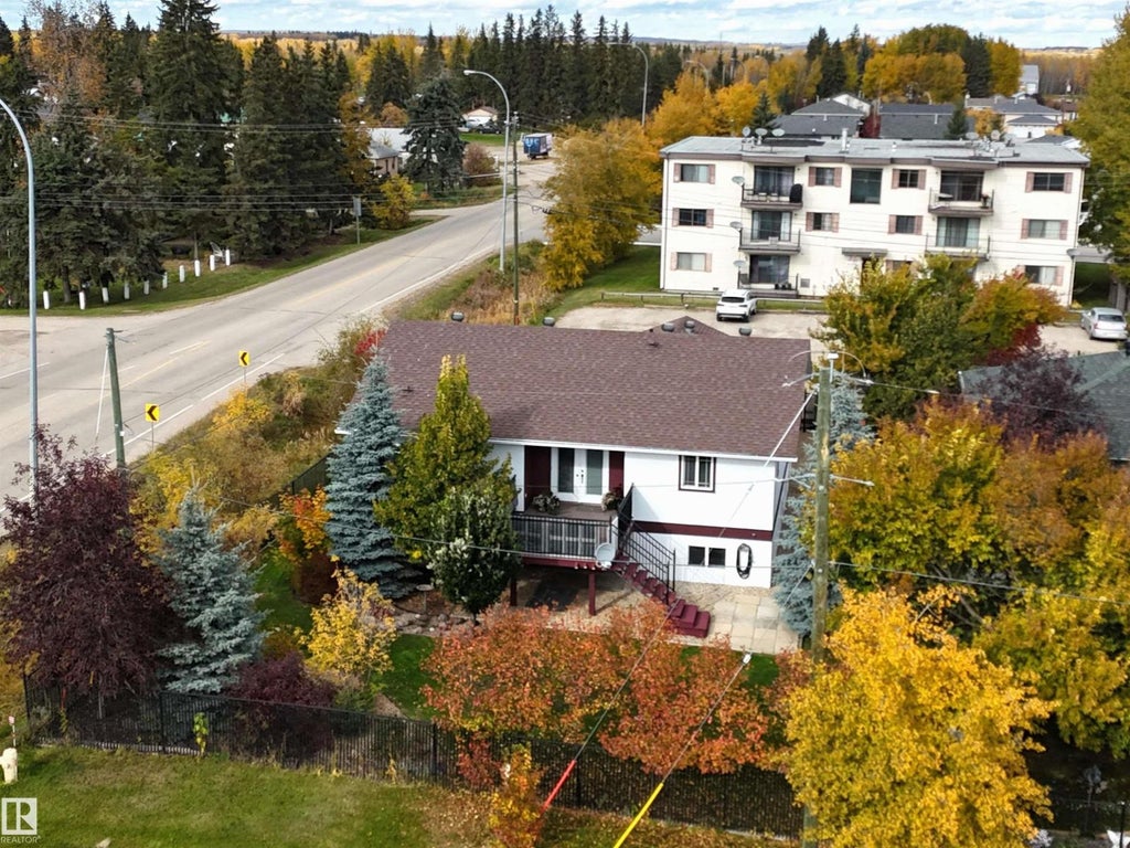 4928 50 AVE., ENTWISTLE, AB T0E 0S0 - Image 2129775446.jpeg?d=l