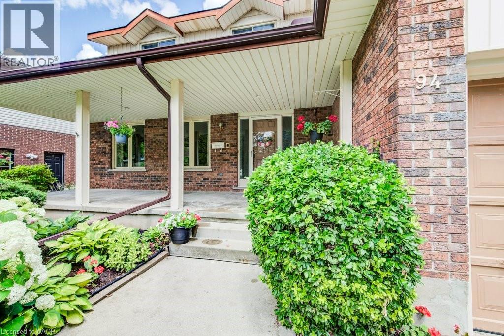 94 MCCARRON Crescent