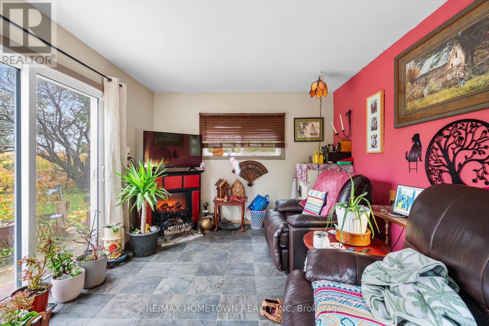 3167 HOWE ROAD