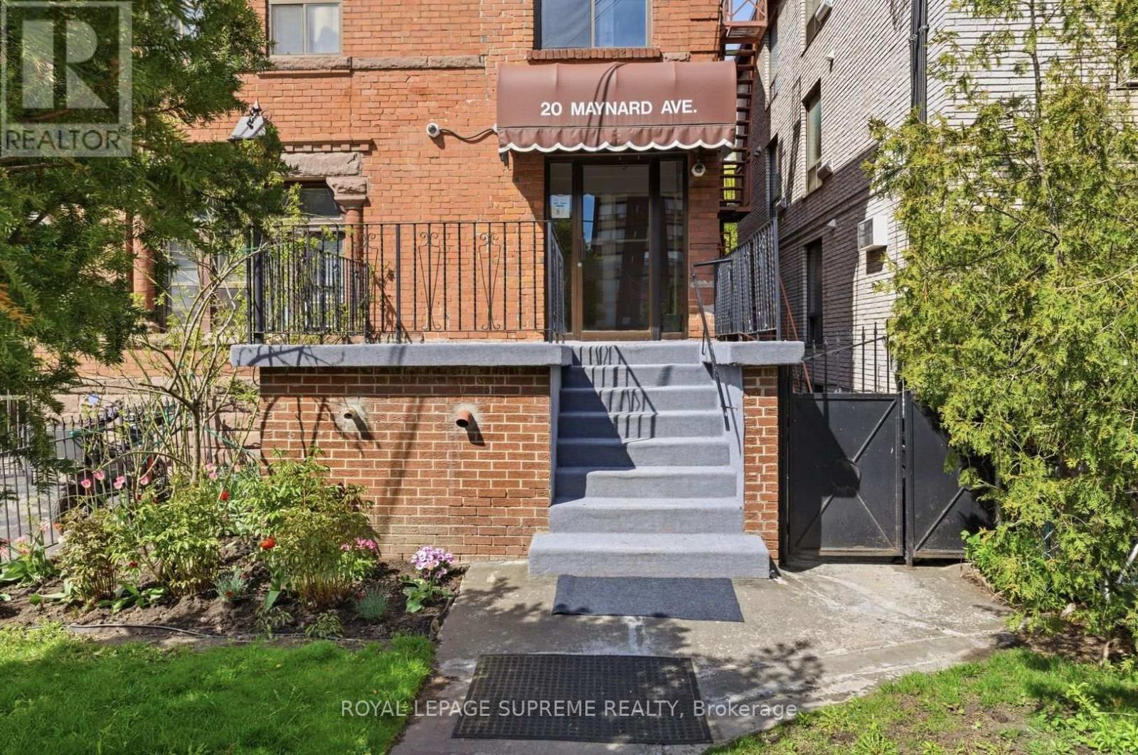 20 MAYNARD AVENUE