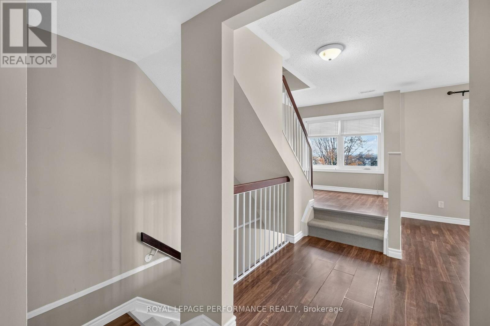1602 LOCKSLEY LANE