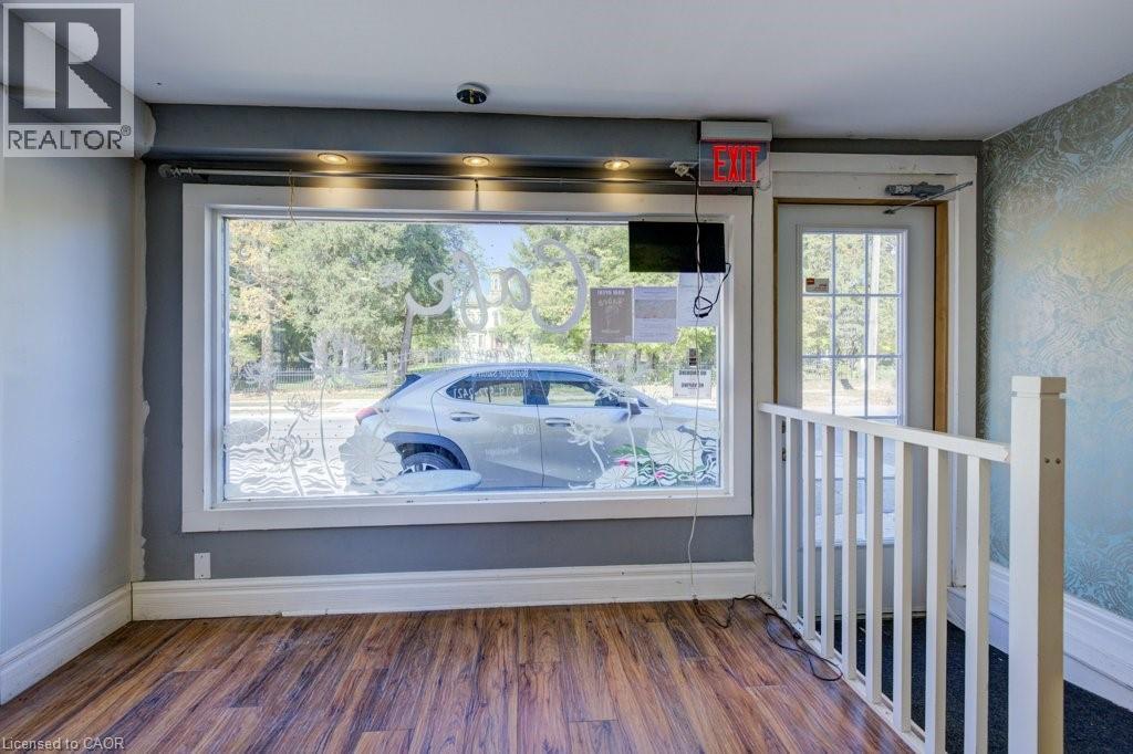 55 SNYDER'S Road W