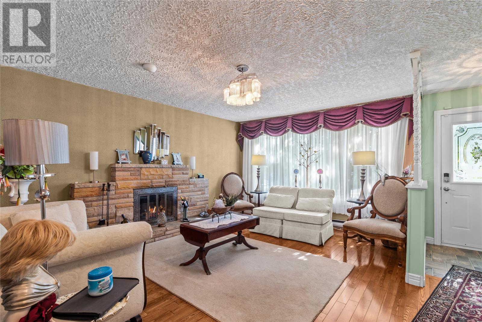 346 Canada Drive