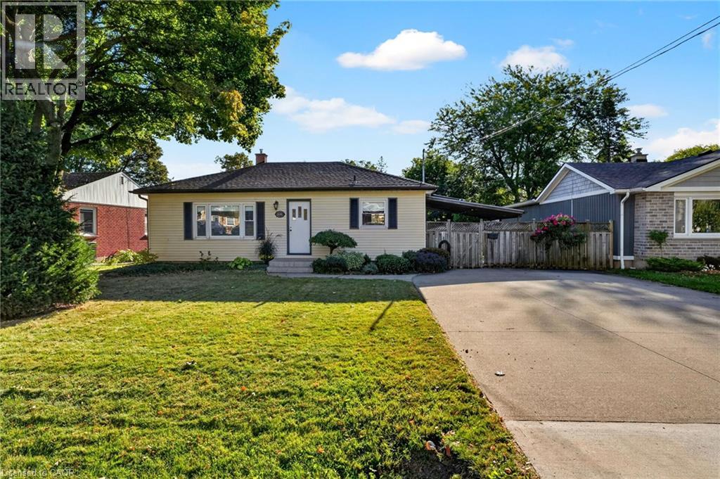 416 BARTLETT Avenue