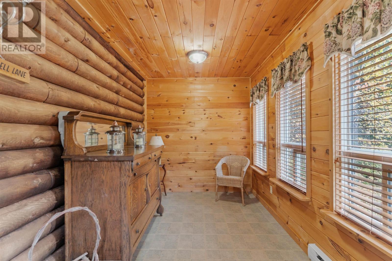 209 HOLLY DEL Lane - Photo 4