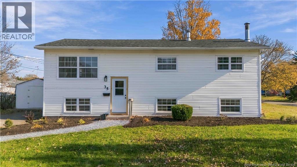 35 INVERNESS CRESCENT, RIVERVIEW, NB E1B 3Z6 - Image 263425146.jpeg?d=l