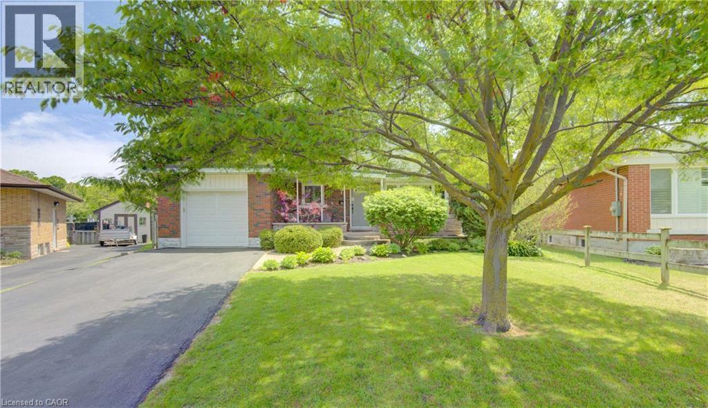 71 PINECREST Drive