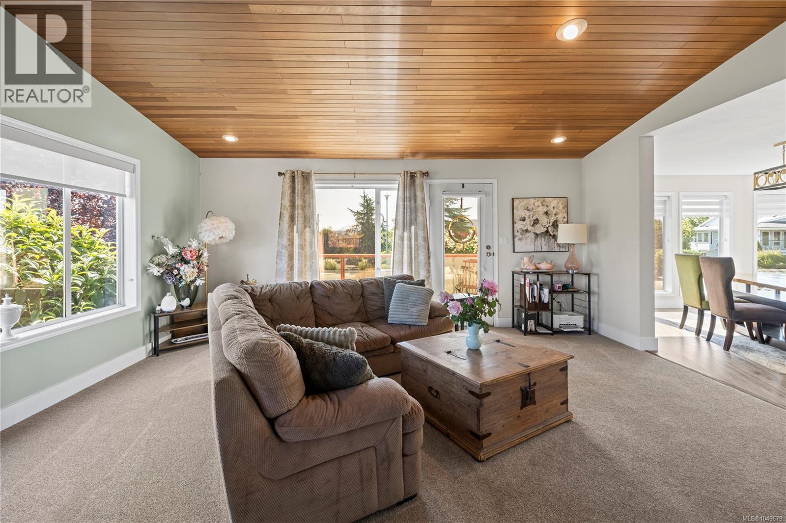 511 Panorama Pl