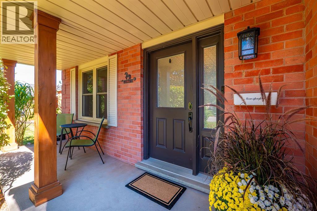 10 HANDORF DRIVE