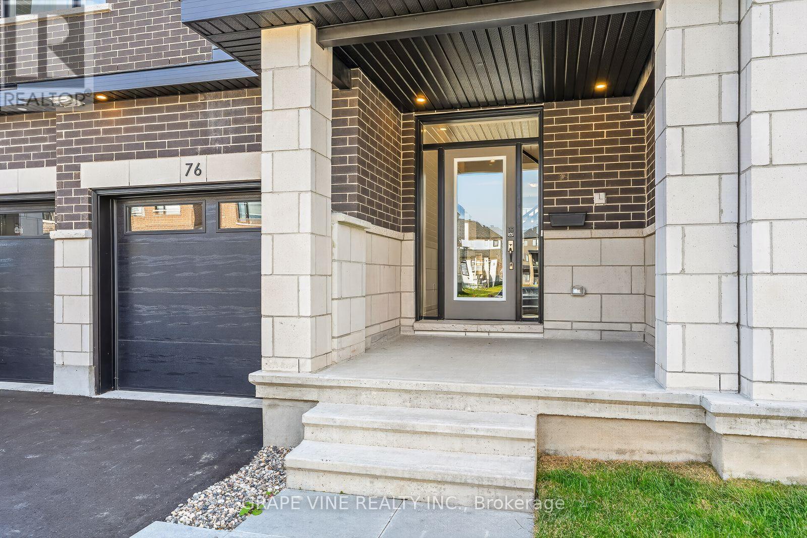 76 SAN FELICE CIRCLE
