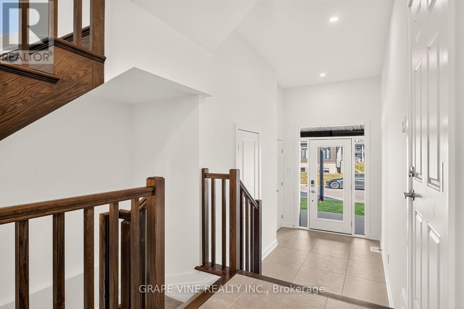 76 SAN FELICE CIRCLE