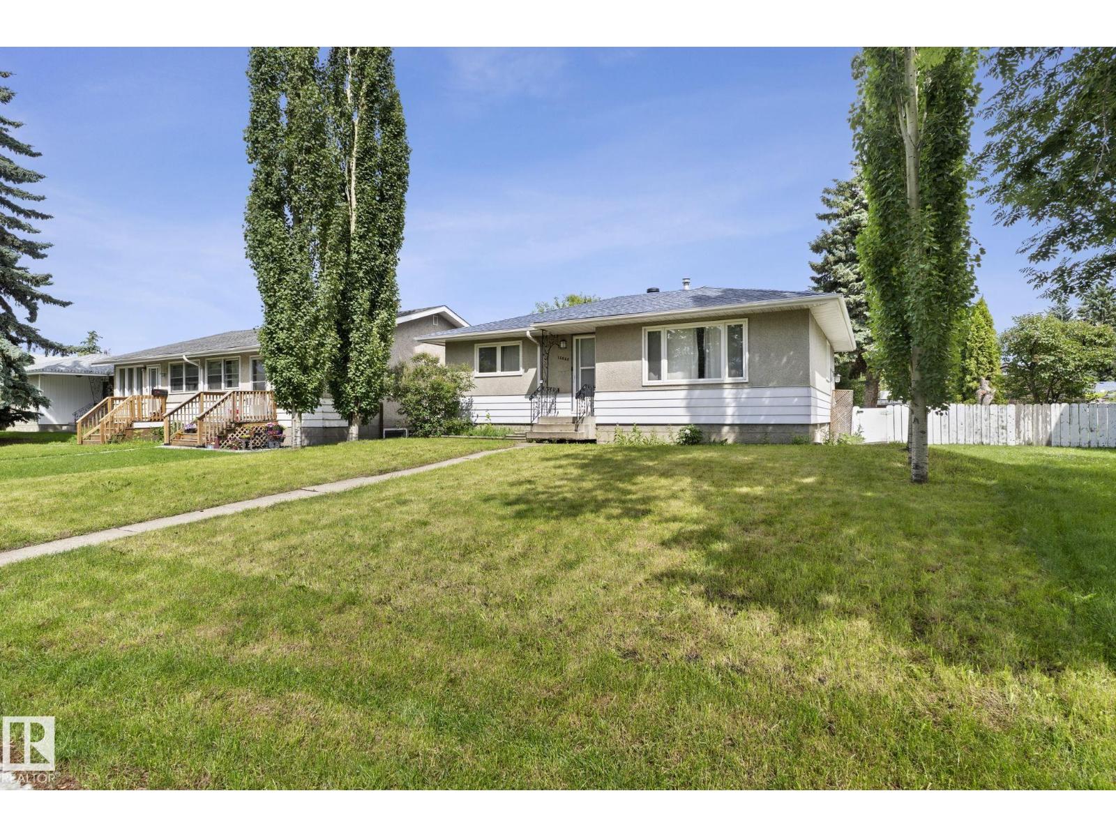 12823 88 ST NW