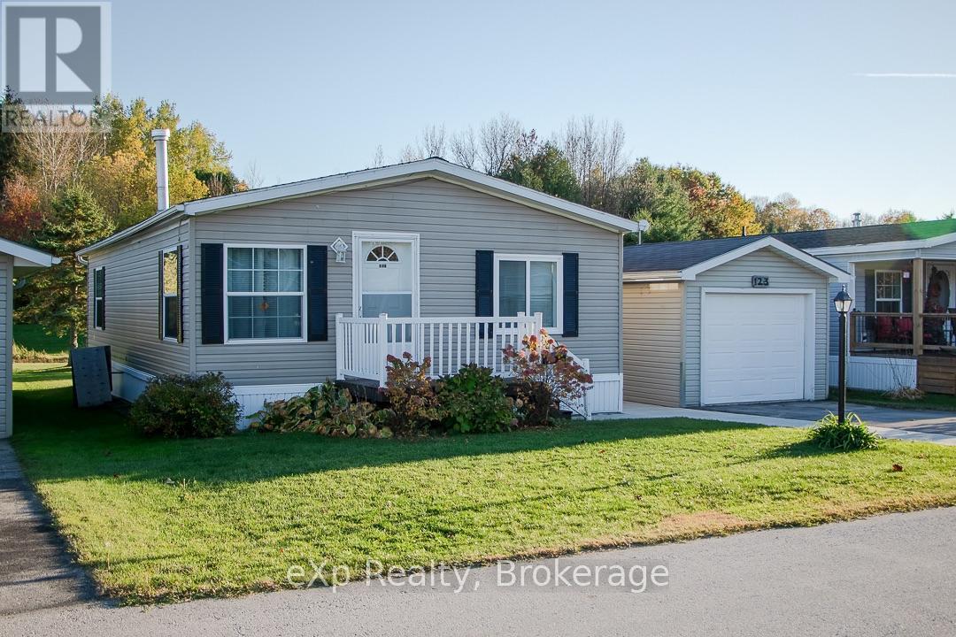 123 ROSEWOOD DRIVE