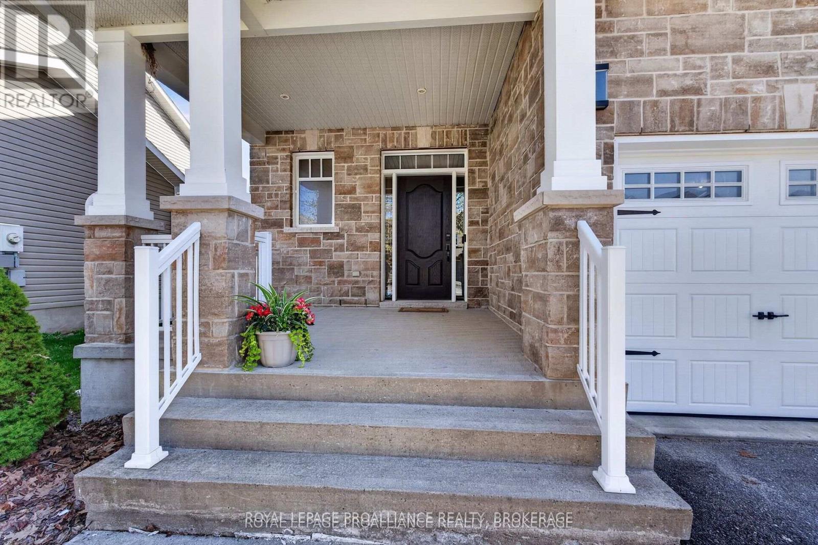 1425 EVERGREEN DRIVE