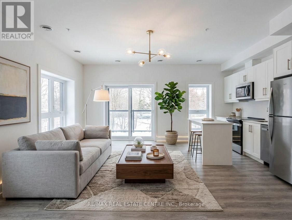 312 - 1000 LACKNER PLACE