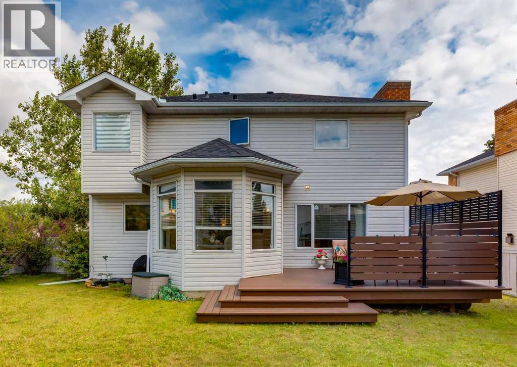 63 Arbour Lake Drive NW