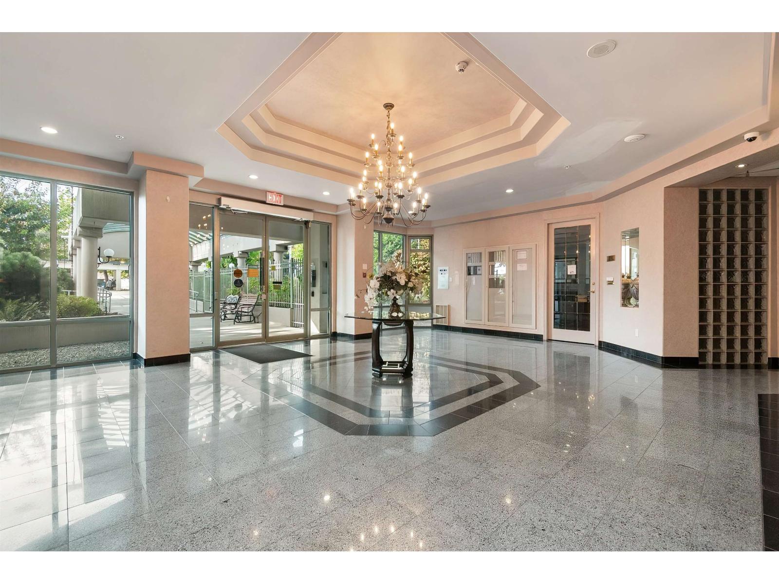 805 33065 MILL LAKE ROAD