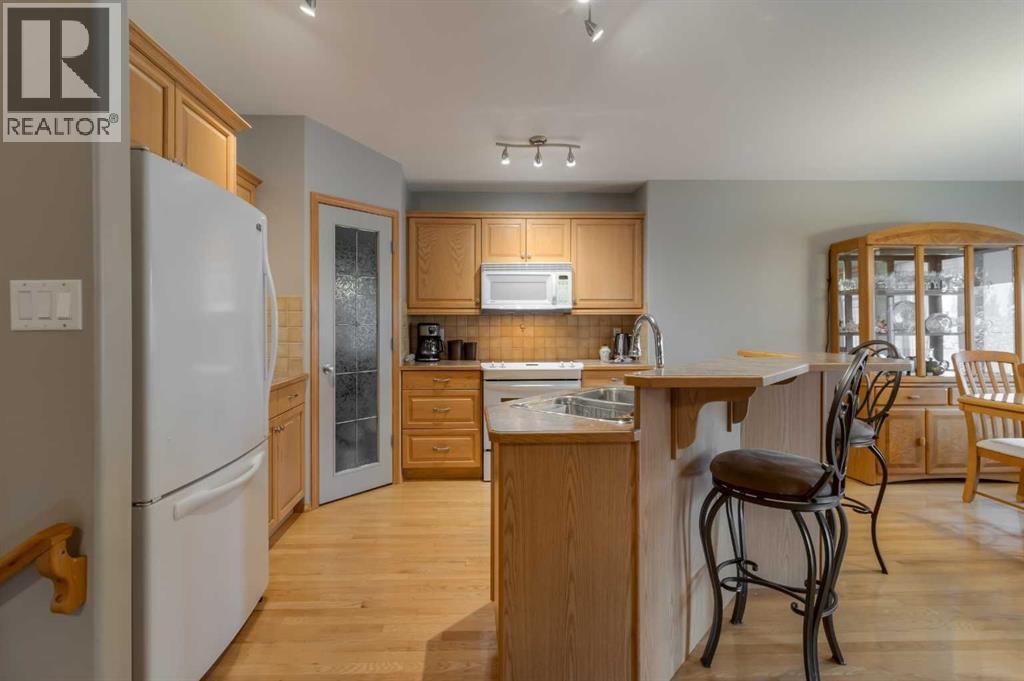 38 Riverpark Boulevard W