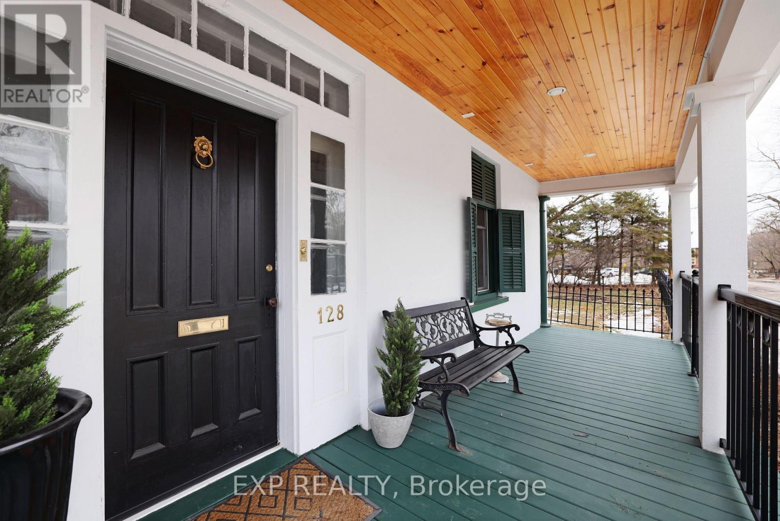 128 RENFREW AVENUE E