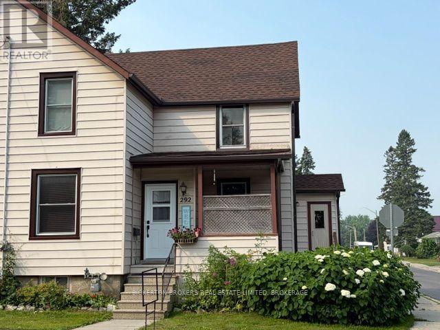 292 WILLIAM STREET N