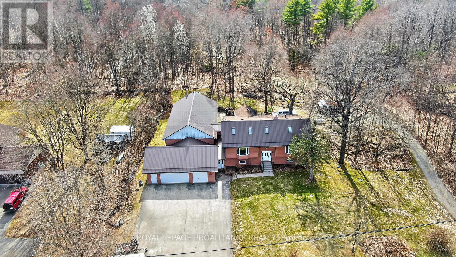 376 COUNTY ROAD 5 ROAD
