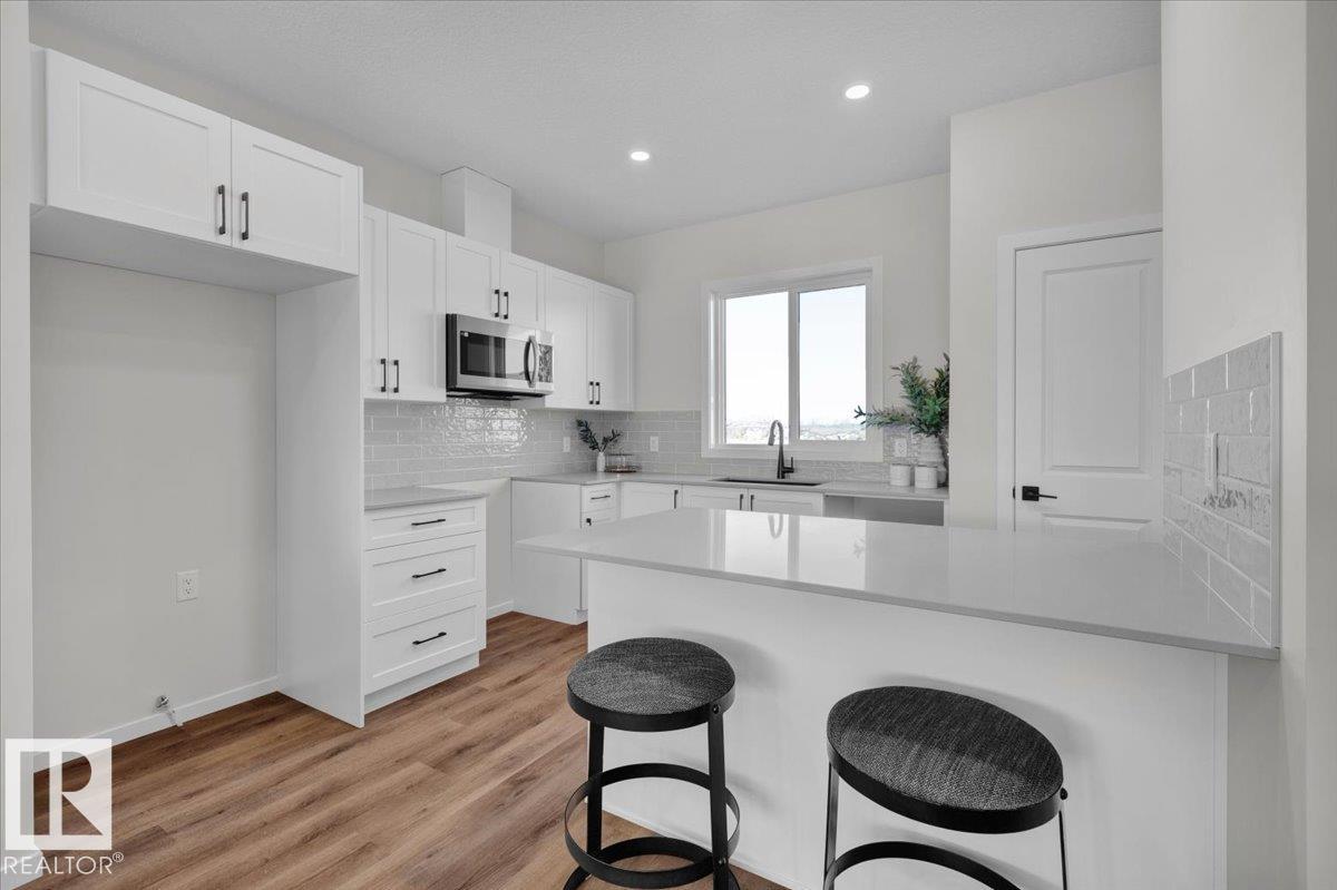 21 BRICKYARD LI