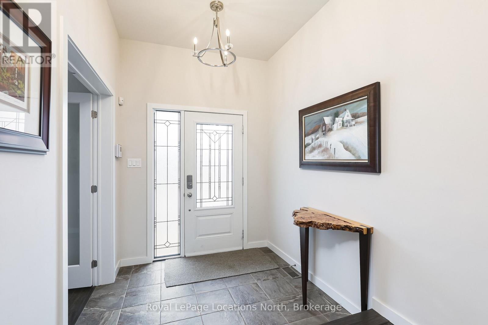 122 YELLOW BIRCH CRESCENT