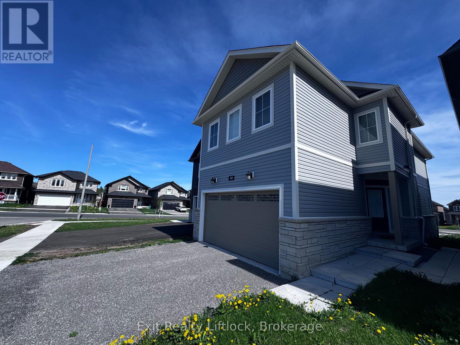 949 BAMFORD TERRACE - Photo 2