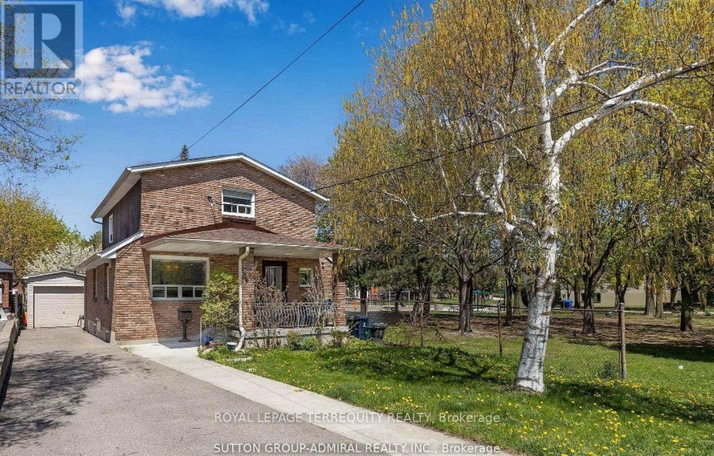 1052 GLENGROVE AVENUE, TORONTO (YORKDALE-GLEN PARK), ON M6B 2K2 - Image 3786004025.jpeg?d=l