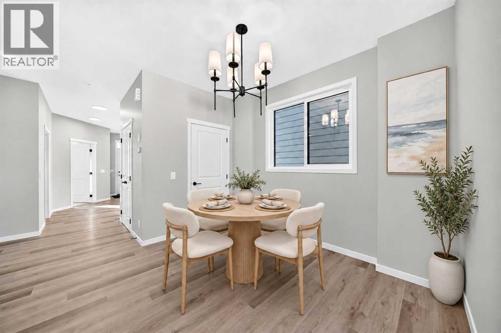 72 Mercado Road SE