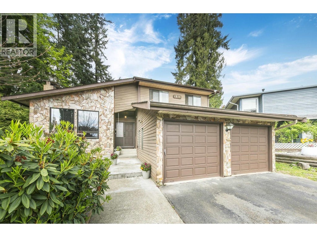 1215 CYPRESS PLACE, PORT MOODY, BC V3H 3Y7 - Image 508704168.jpeg?d=l