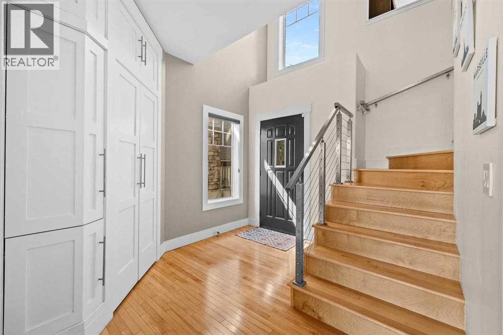 122 Springborough Point SW