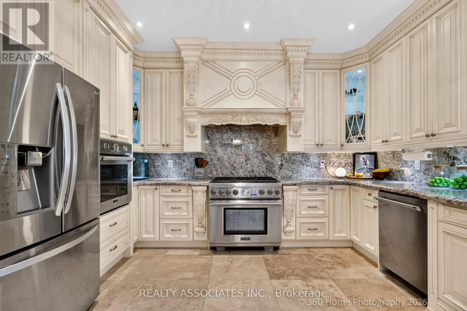 128 COALBROOK COURT