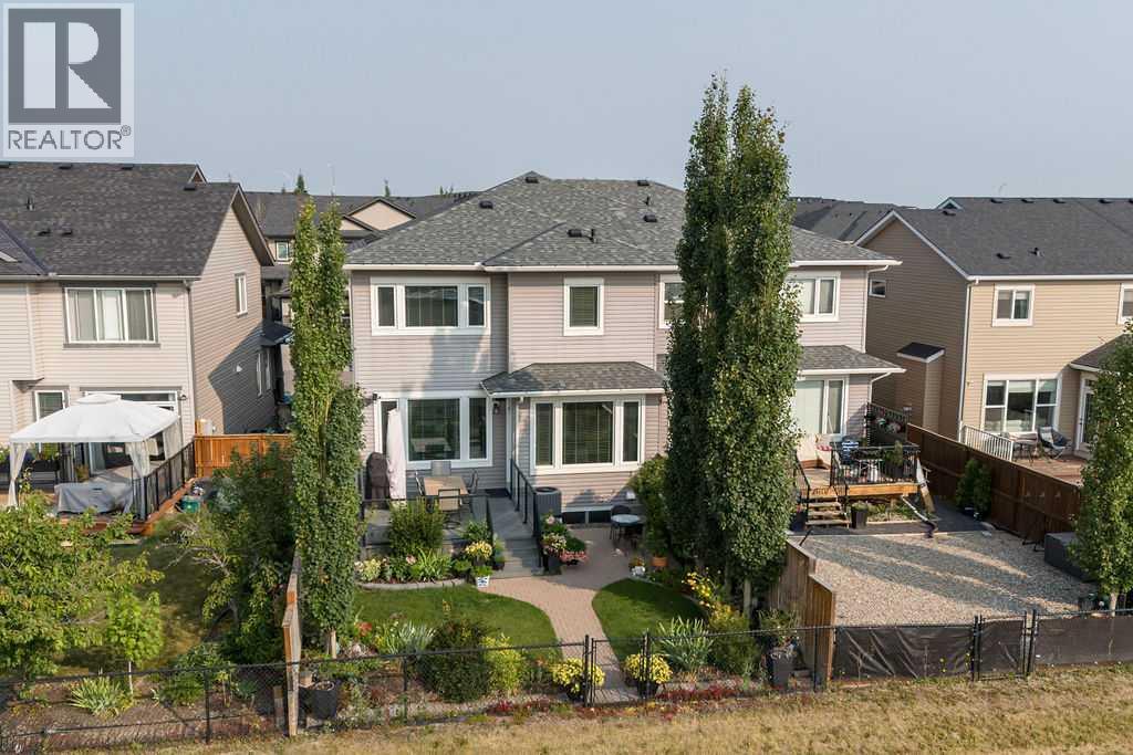 212 Evansglen Close NW
