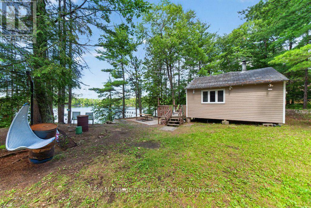 1138 HELEN LANE