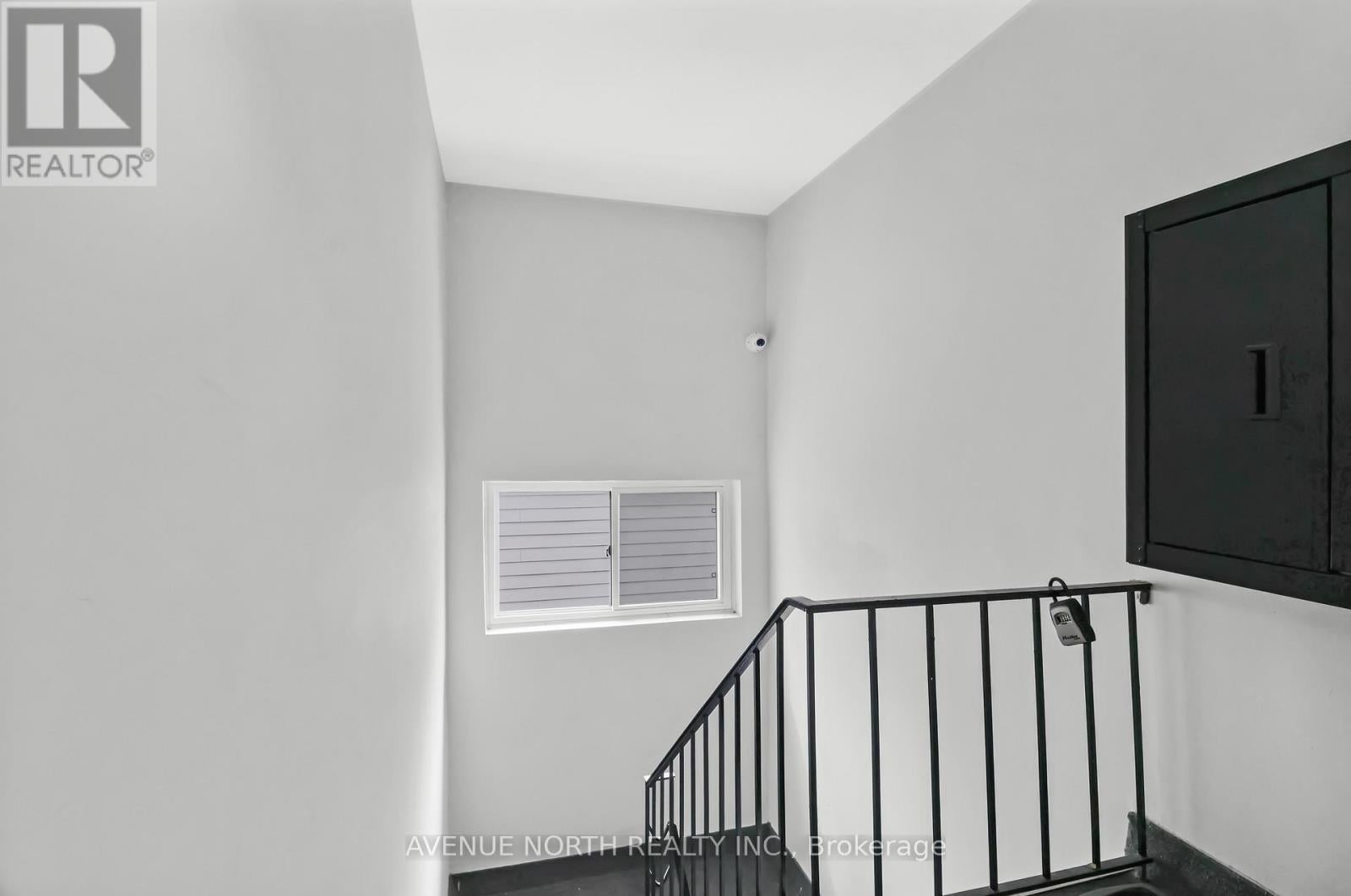 4 - 184 MURRAY STREET