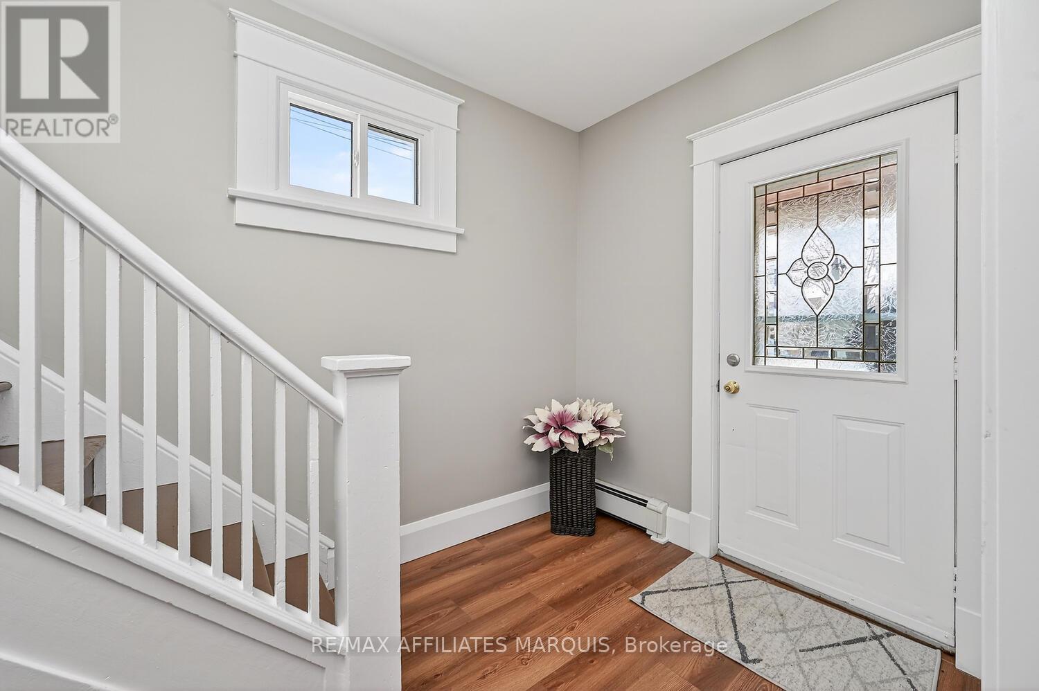 58 WILLIAM STREET W