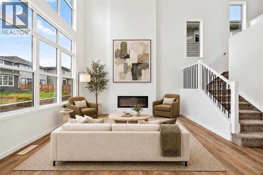 551 Mercado Avenue SE