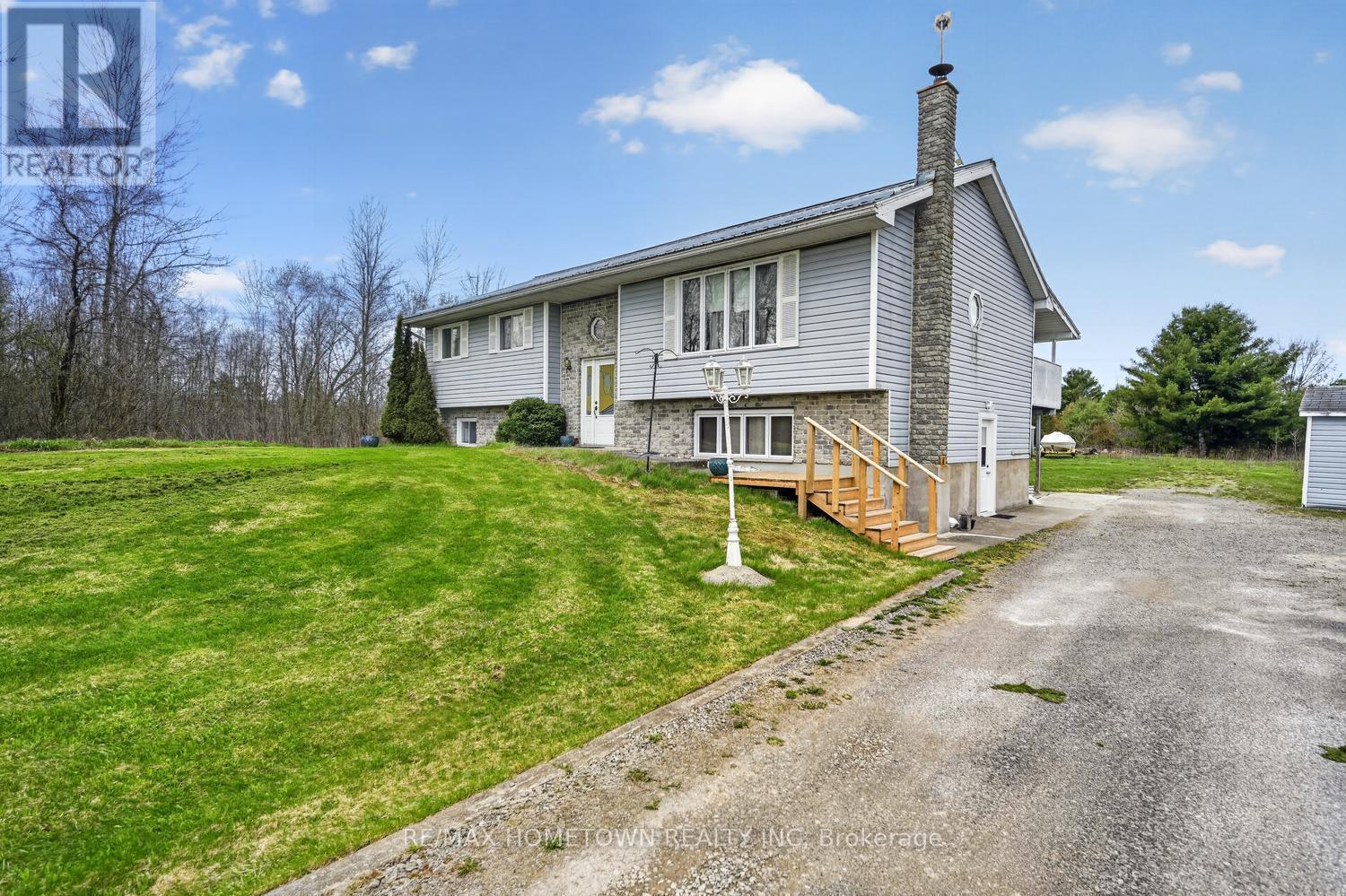 16 GRAHAM LAKE ROAD