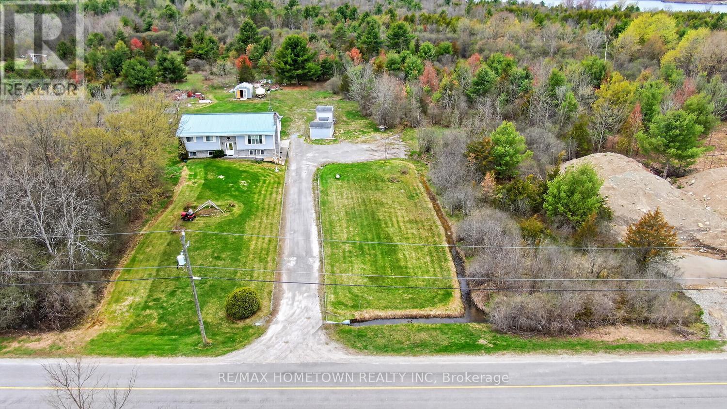16 GRAHAM LAKE ROAD