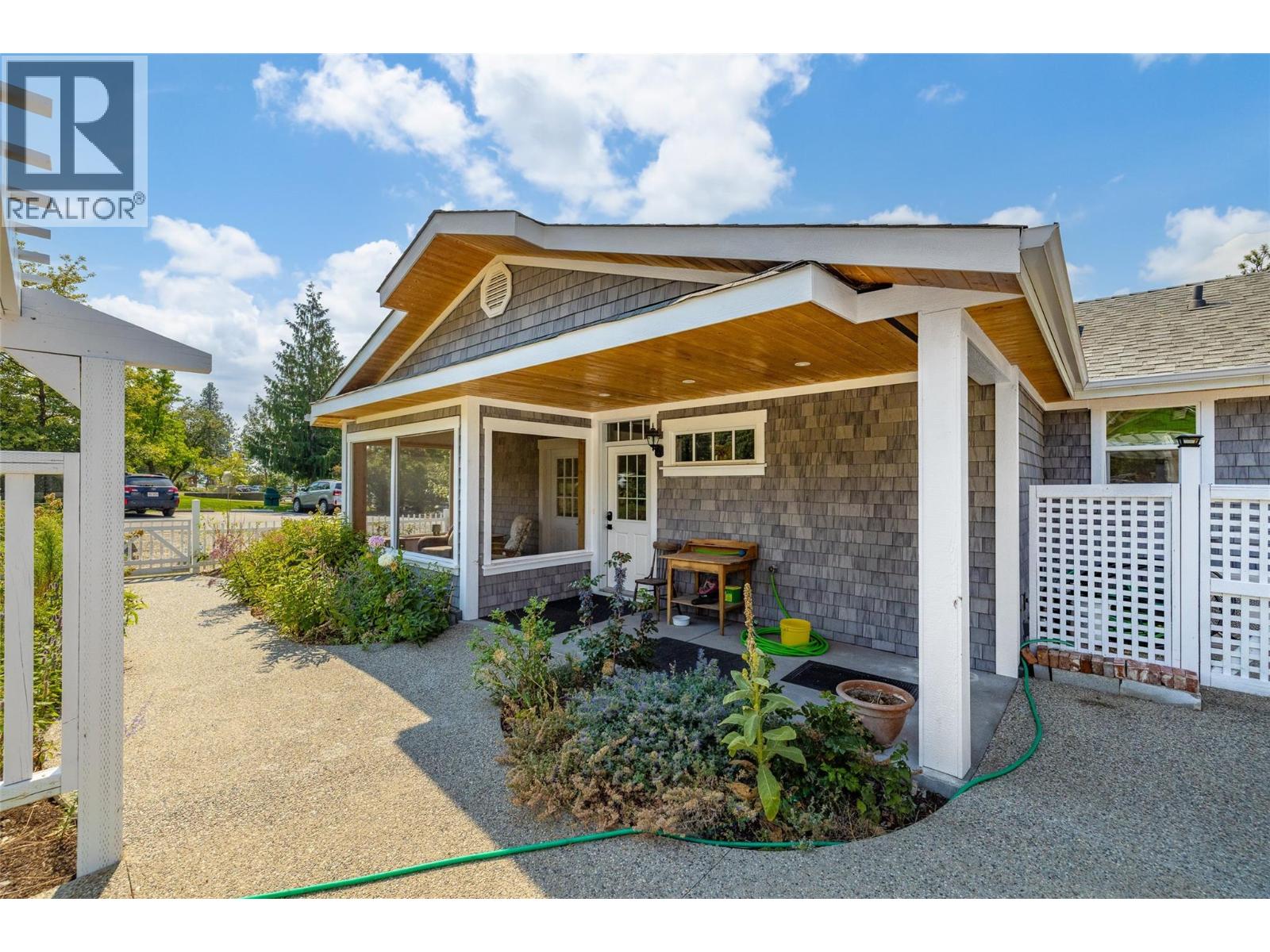 11311 Okanagan Centre Road W
